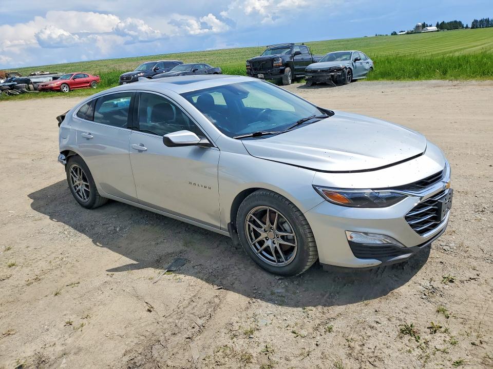Продажа на аукционе авто 2020 Chevrolet Malibu, vin: 1G1ZD5ST7LF098082, номер лота: 57605566