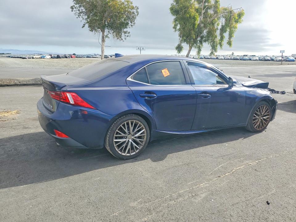 2015 Lexus Is მანქანა იყიდება აუქციონზე, vin: JTHBF1D25F5078485, აუქციონის ნომერი: 58520906