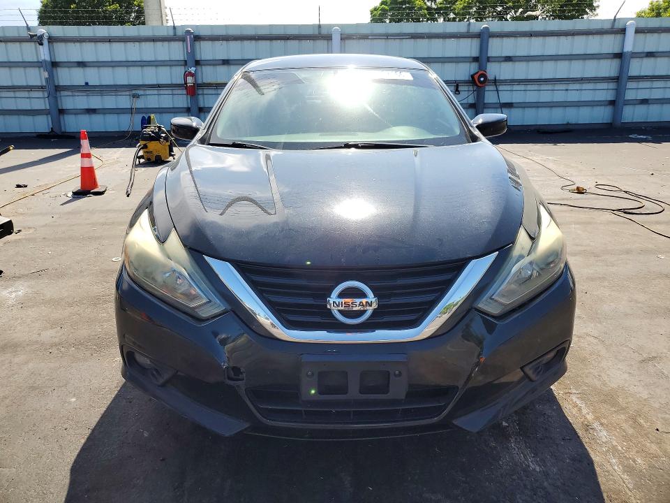 Продажа на аукционе авто 2018 Nissan Altima, vin: 1N4AL3AP0JC250045, номер лота: 55402166