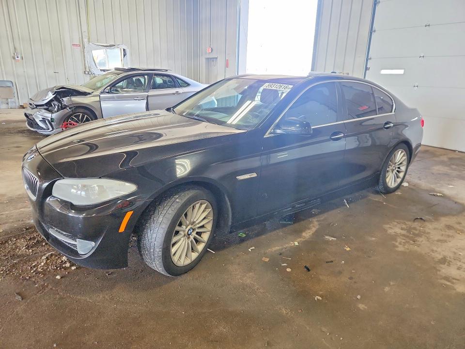 59312616 :رقم المزاد ، WBAFU7C59DDU71980 vin ، 2013 Bmw 535 مزاد بيع