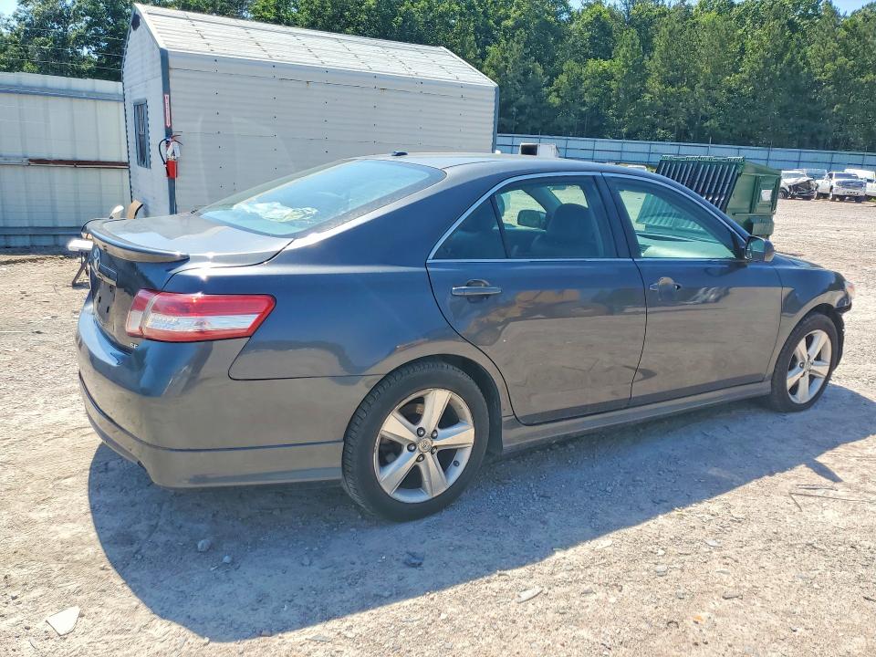 57065016 :رقم المزاد ، 4T1BK3EK1BU127135 vin ، 2011 Toyota Camry مزاد بيع