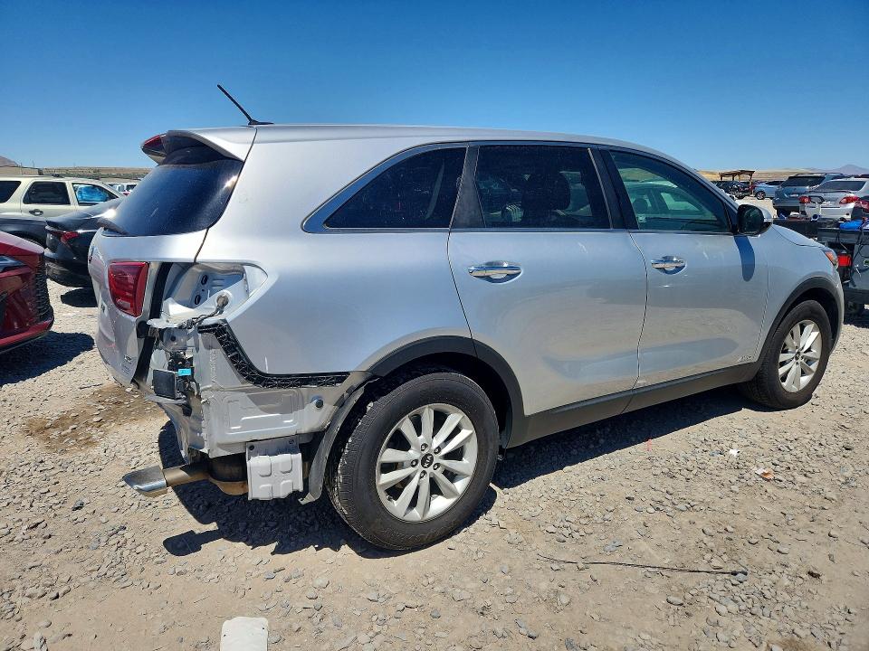 2019 Kia Sorento მანქანა იყიდება აუქციონზე, vin: 5XYPGDA51KG482079, აუქციონის ნომერი: 55628616