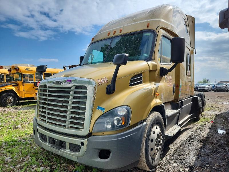 Продаж на аукціоні авто 2018 Freightliner Cascadia, vin: 3AKJGHDV5JDJS2438, номер лоту: 53875646