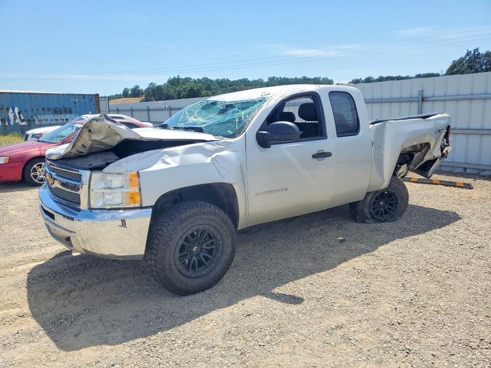 Auction sale of the 2013 Chevrolet Silverado, vin: 1GCRKSEA9DZ238588, lot number: 57721326