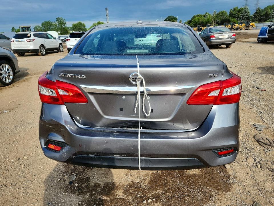 2018 Nissan Sentra მანქანა იყიდება აუქციონზე, vin: 3N1AB7AP4JY312027, აუქციონის ნომერი: 58379536