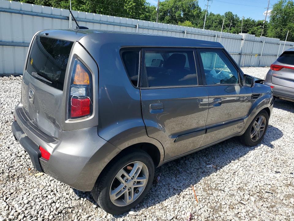 2010 Kia Soul მანქანა იყიდება აუქციონზე, vin: KNDJT2A24A7175688, აუქციონის ნომერი: 57181836