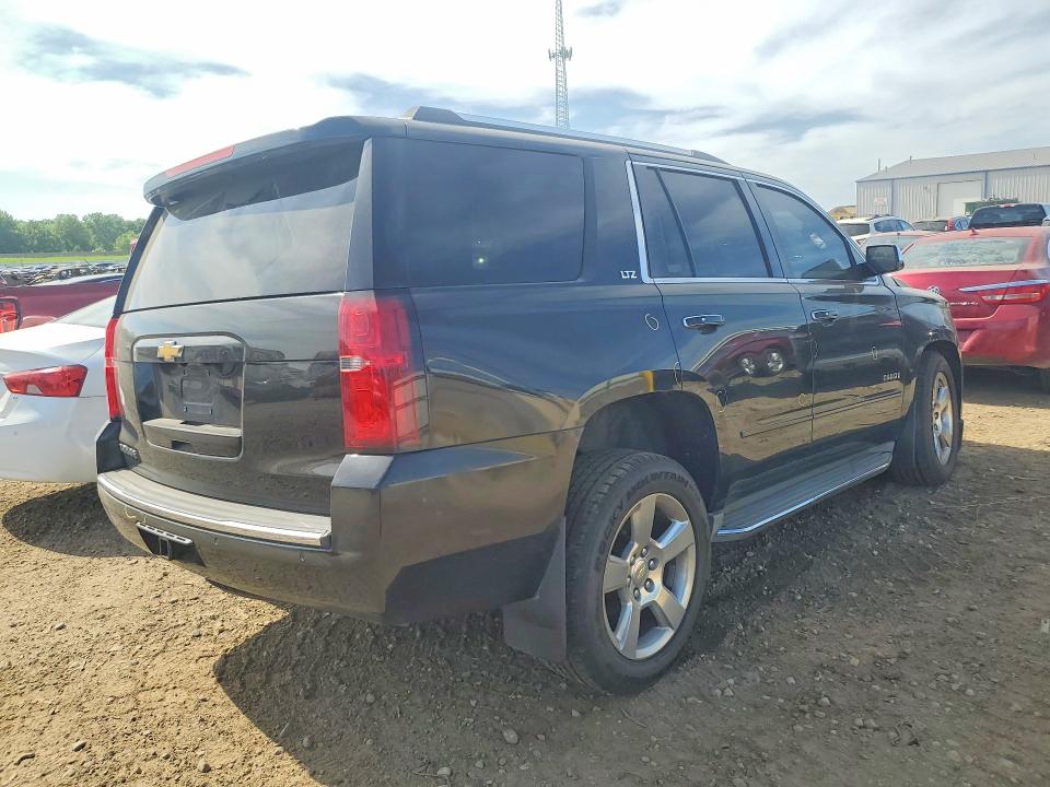 55018226 :رقم المزاد ، 1GNSKCKC0FR210668 vin ، 2015 Chevrolet Tahoe مزاد بيع