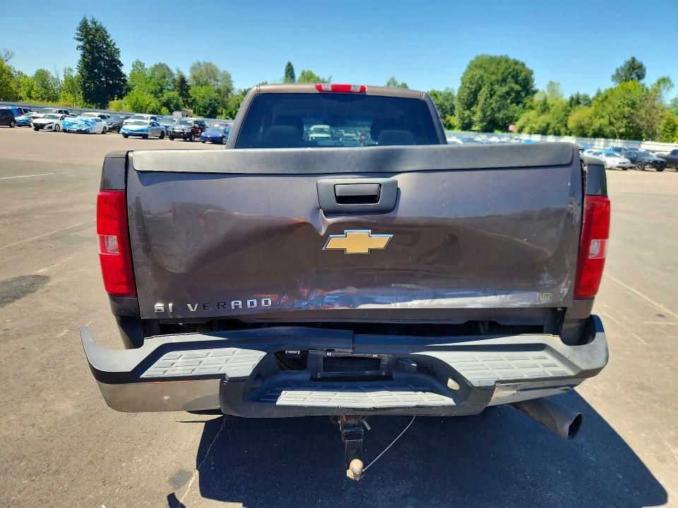 57320316 :رقم المزاد ، 1GCHK29668E155599 vin ، 2008 Chevrolet Silverado مزاد بيع
