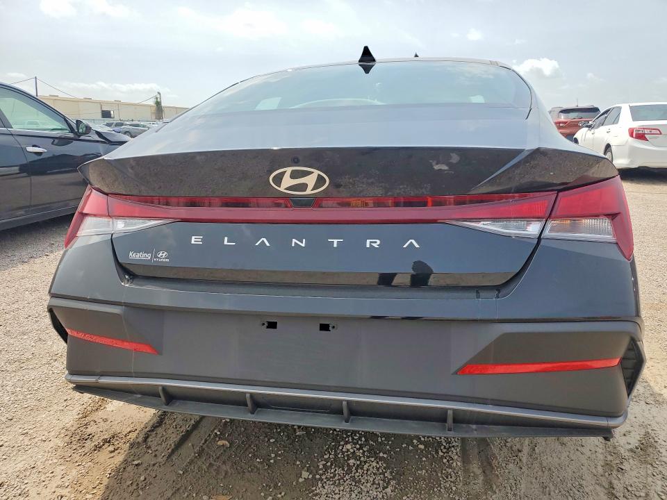 57726766 :رقم المزاد ، KMHLL4DGXTU190708 vin ، 2026 Hyundai Elantra مزاد بيع