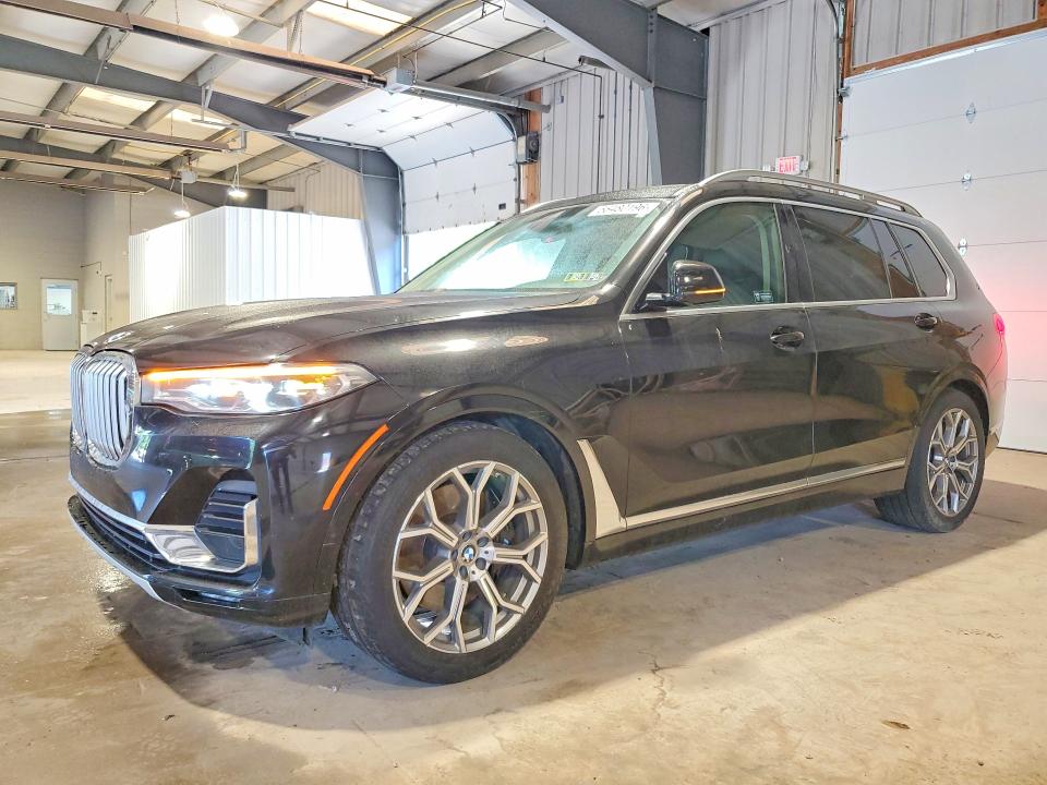 Продаж на аукціоні авто 2021 Bmw X7, vin: 5UXCW2C08M9E41090, номер лоту: 56480196