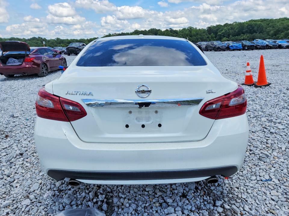 57745366 :رقم المزاد ، 1N4AL3AP8JC188636 vin ، 2018 Nissan Altima مزاد بيع