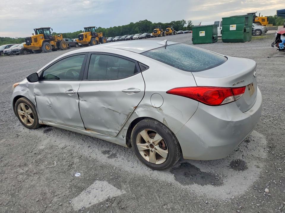 2011 Hyundai Elantra მანქანა იყიდება აუქციონზე, vin: KMHDH4AE8BU112712, აუქციონის ნომერი: 57776466
