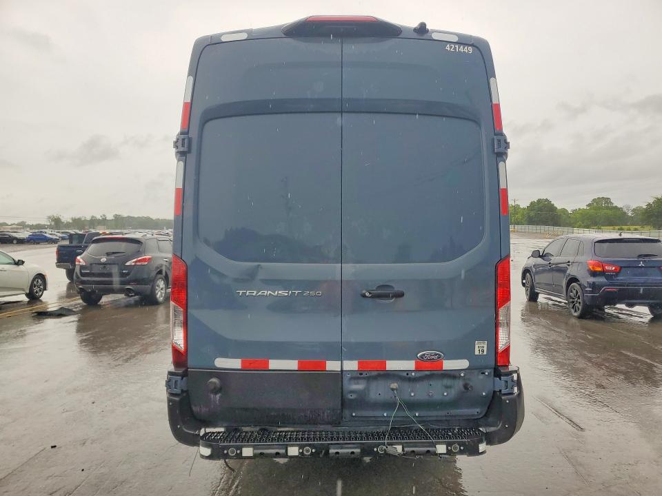 2020 Ford Transit მანქანა იყიდება აუქციონზე, vin: 1FTBR3X81LKA86715, აუქციონის ნომერი: 58448276
