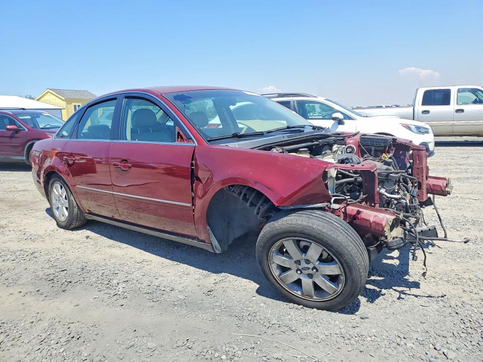 58058946 :رقم المزاد ، 1FAHP281X5G105754 vin ، 2005 Ford Five Hundred مزاد بيع