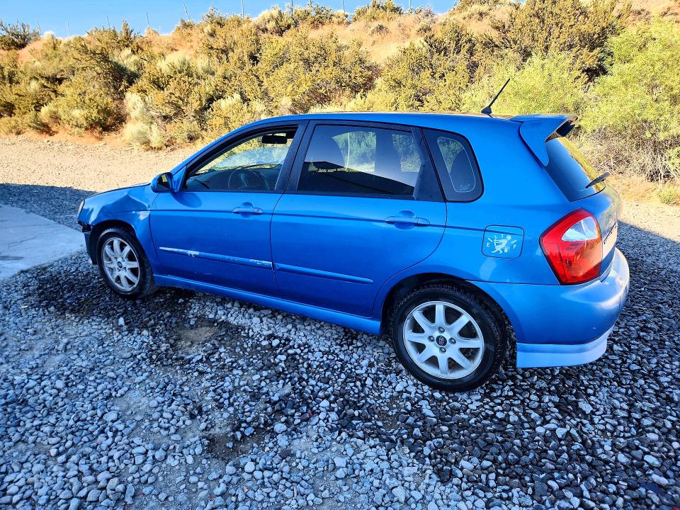 2005 Kia Spectra მანქანა იყიდება აუქციონზე, vin: KNAFE161555118313, აუქციონის ნომერი: 56185226