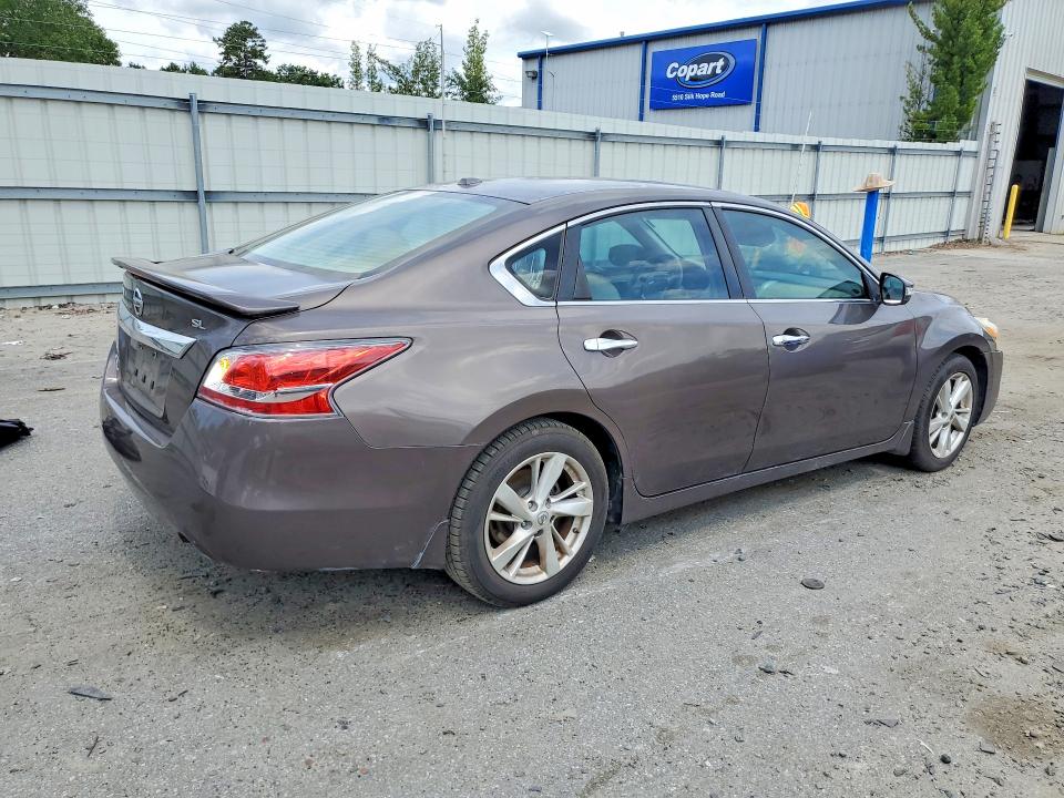 58683836 :رقم المزاد ، 1N4AL3AP8FC257235 vin ، 2015 Nissan Altima مزاد بيع