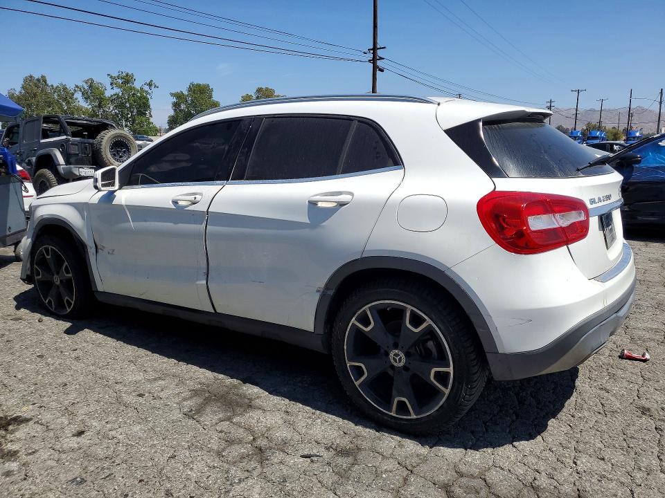 56579036 :رقم المزاد ، WDCTG4EB6JJ504780 vin ، 2018 Mercedes-benz Gla مزاد بيع