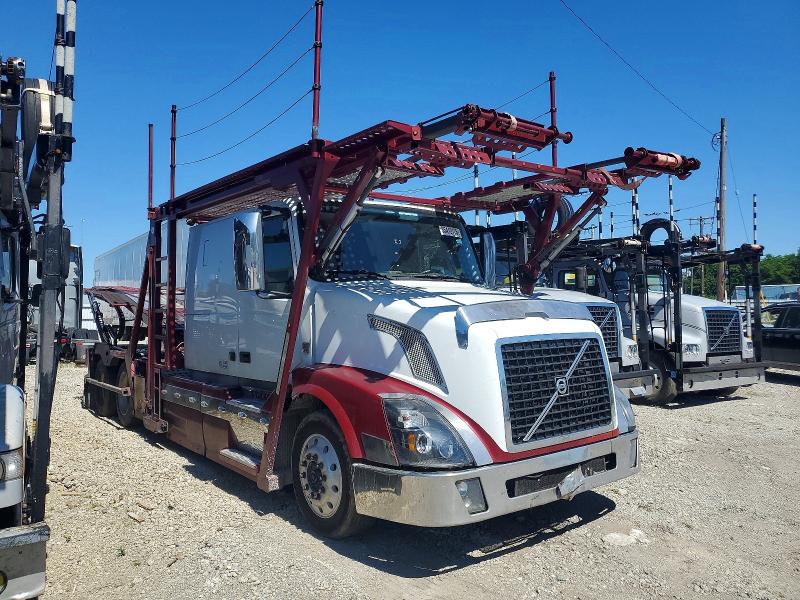 55412176 :رقم المزاد ، 4V5NC9EJ8FN190628 vin ، 2015 Volvo Vn مزاد بيع