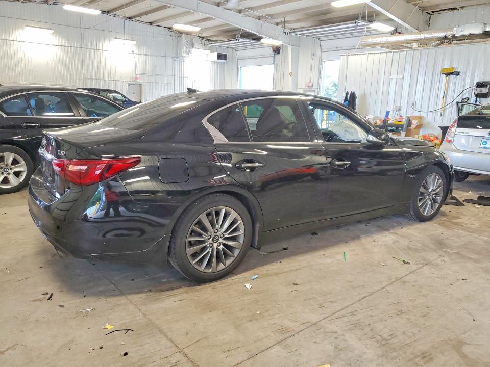 Продажа на аукционе авто 2018 Infiniti Q50, vin: JN1EV7AP7JM358902, номер лота: 58984706