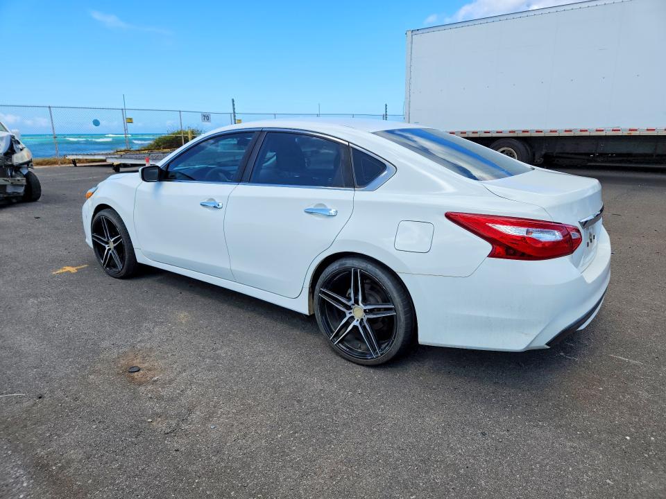 58800666 :رقم المزاد ، 1N4AL3AP8HN344673 vin ، 2017 Nissan Altima مزاد بيع