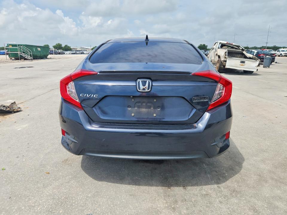 58468356 :رقم المزاد ، JHMFC1F33JX023871 vin ، 2018 Honda Civic مزاد بيع