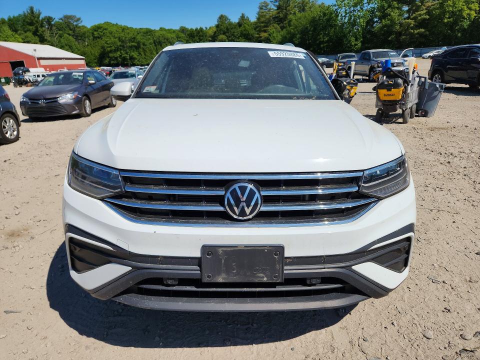 55920886 :رقم المزاد ، 3VV2B7AX5NM009192 vin ، 2022 Volkswagen Tiguan مزاد بيع
