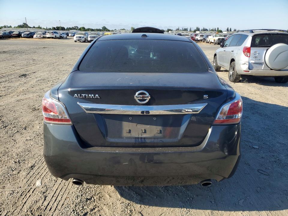 2015 Nissan Altima მანქანა იყიდება აუქციონზე, vin: 1N4AL3APXFN361181, აუქციონის ნომერი: 57429266