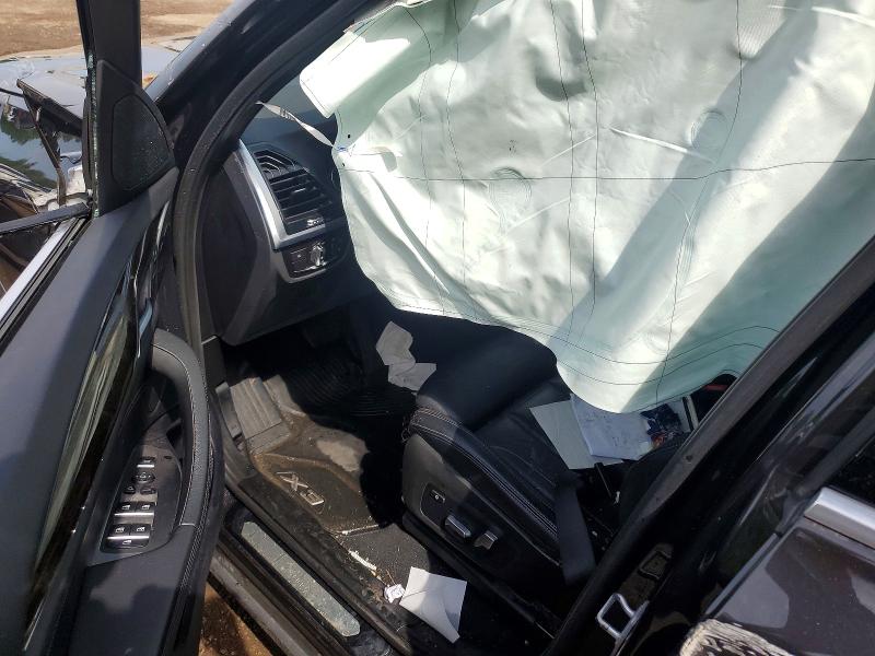 56985486 :رقم المزاد ، 5UXTR9C57JLD72757 vin ، 2018 Bmw X3 مزاد بيع