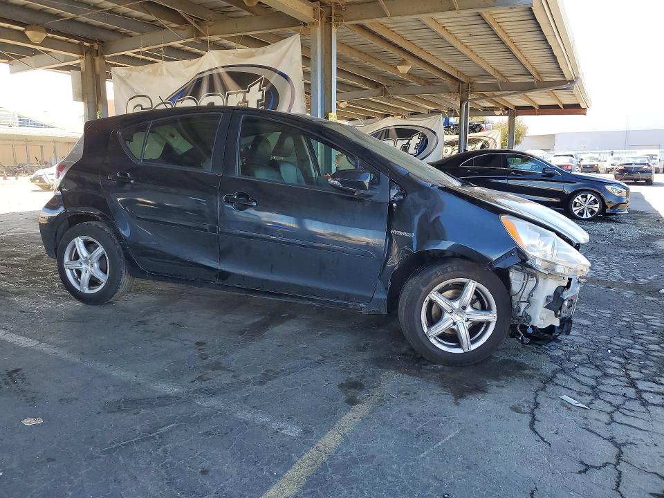 Продаж на аукціоні авто 2014 Toyota Prius C, vin: JTDKDTB32E1062359, номер лоту: 56856156