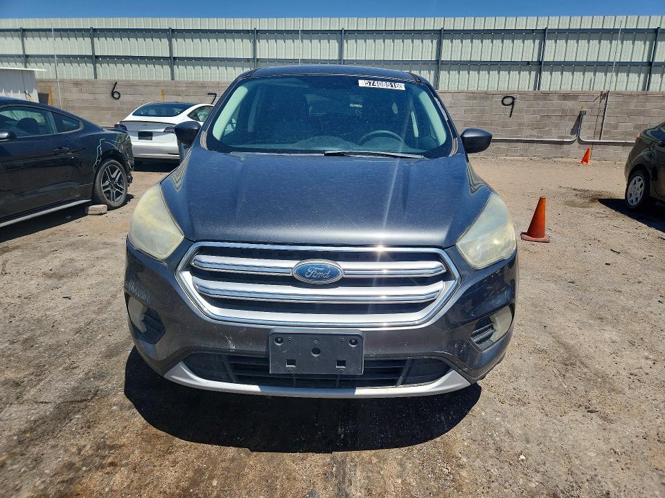 2017 Ford Escape მანქანა იყიდება აუქციონზე, vin: 1FMCU0GD0HUE98517, აუქციონის ნომერი: 57408516