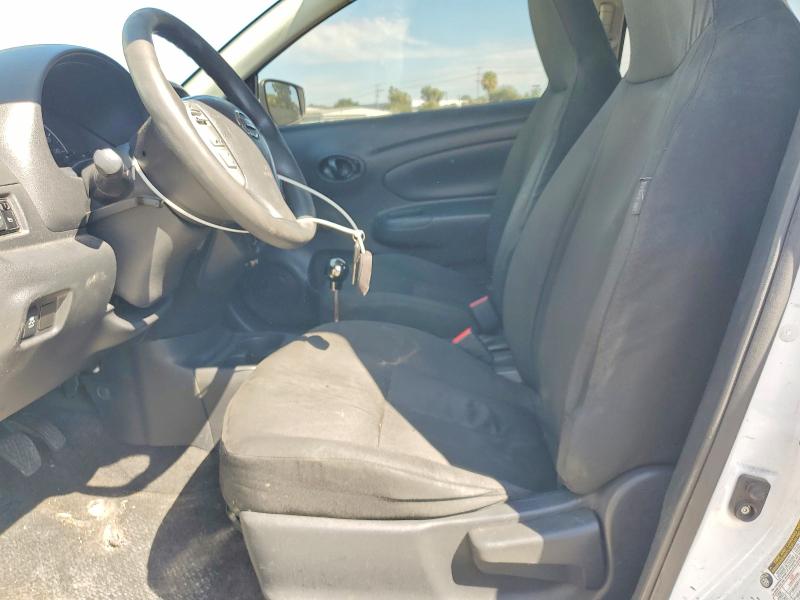 57329326 :رقم المزاد ، 3N1CN7AP7GL833068 vin ، 2016 Nissan Versa مزاد بيع