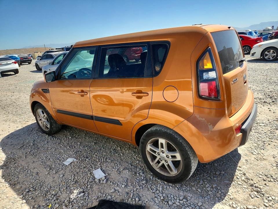 55582556 :رقم المزاد ، KNDJT2A29B7288120 vin ، 2011 Kia Soul مزاد بيع