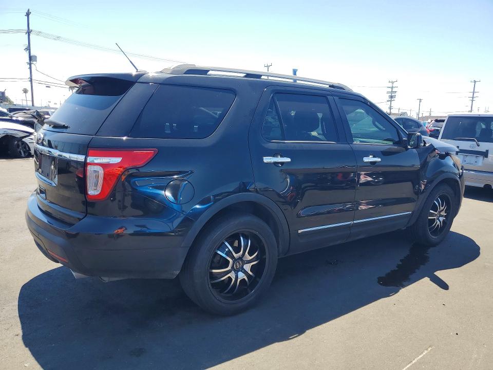 2013 Ford Explorer მანქანა იყიდება აუქციონზე, vin: 1FM5K7D86DGA45736, აუქციონის ნომერი: 57424596