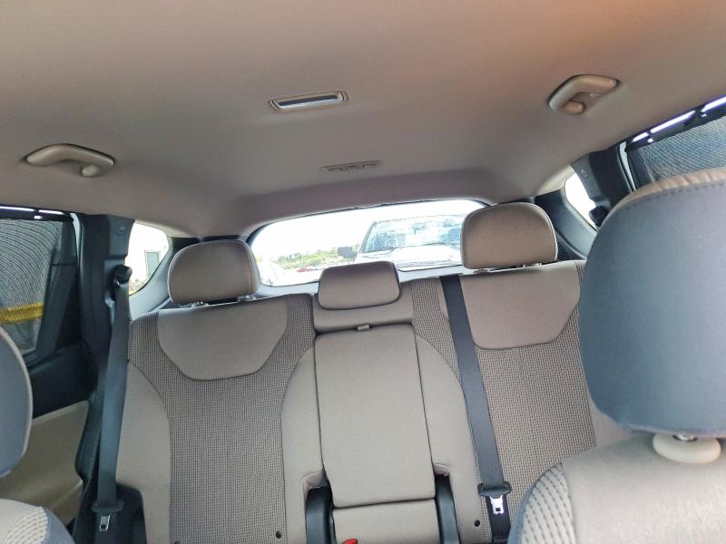 56869696 :رقم المزاد ، 5NMS33AD8KH059321 vin ، 2019 Hyundai Santa Fe مزاد بيع