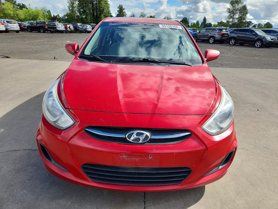 56100166 :رقم المزاد ، KMHCT4AEXFU825384 vin ، 2015 Hyundai Accent مزاد بيع