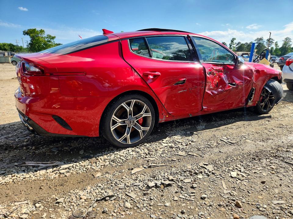 2018 Kia Stinger მანქანა იყიდება აუქციონზე, vin: KNAE55LC8J6034466, აუქციონის ნომერი: 57067686