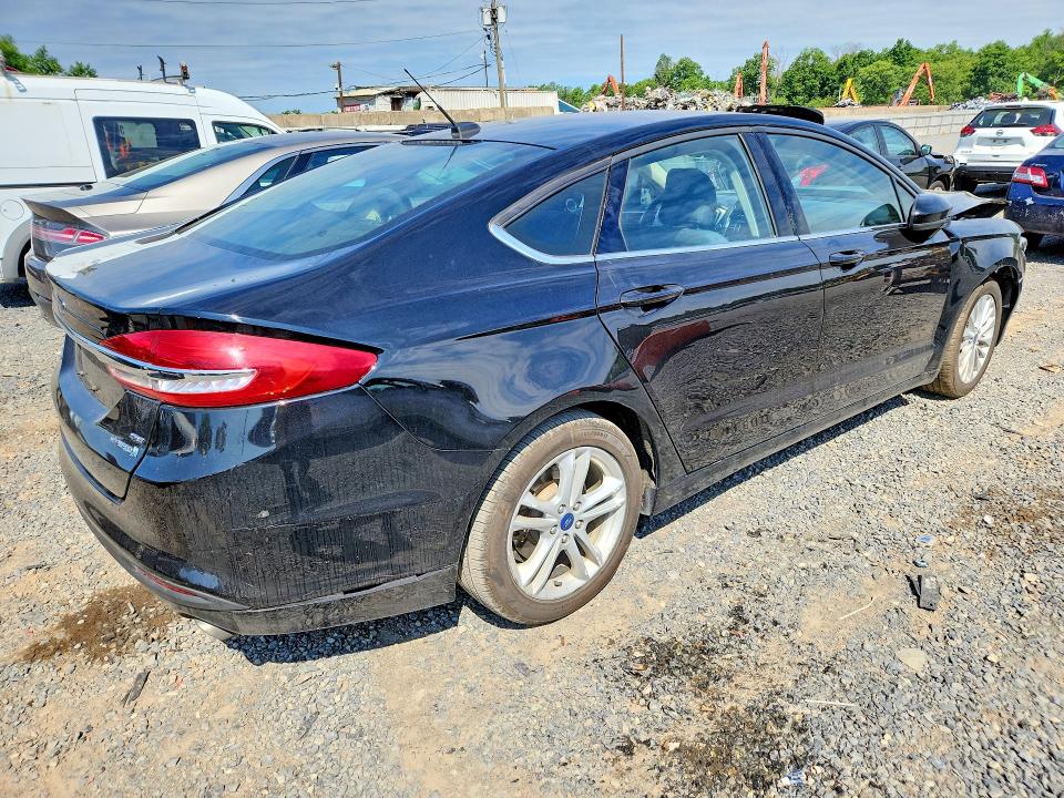2018 Ford Fusion მანქანა იყიდება აუქციონზე, vin: 3FA6P0LU8JR152622, აუქციონის ნომერი: 56511856