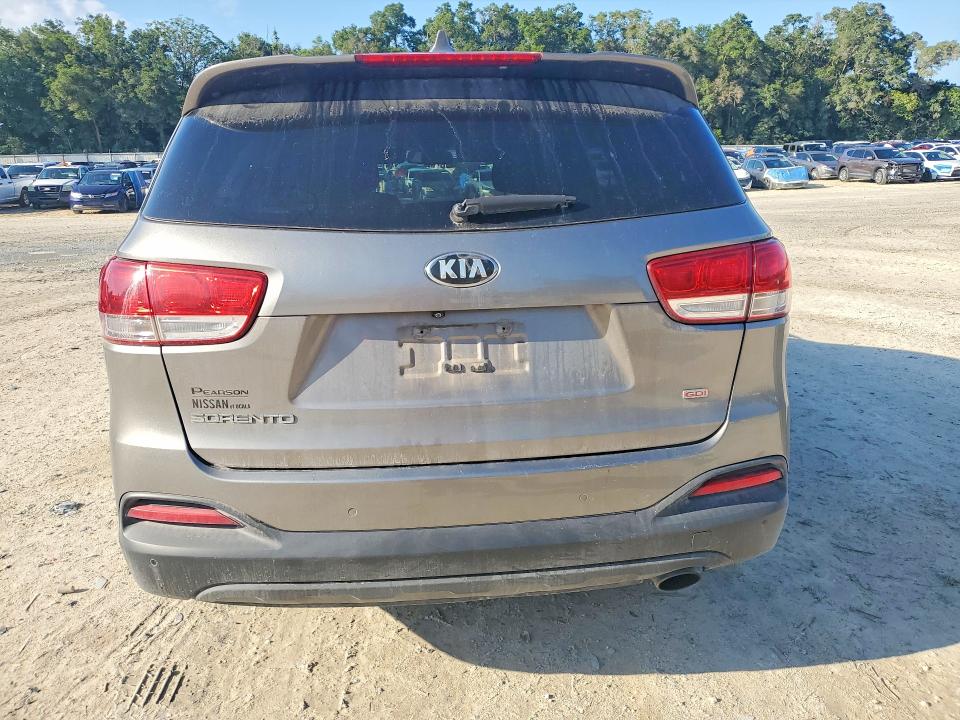 56967906 :رقم المزاد ، 5XYPG4A30GG133064 vin ، 2016 Kia Sorento مزاد بيع