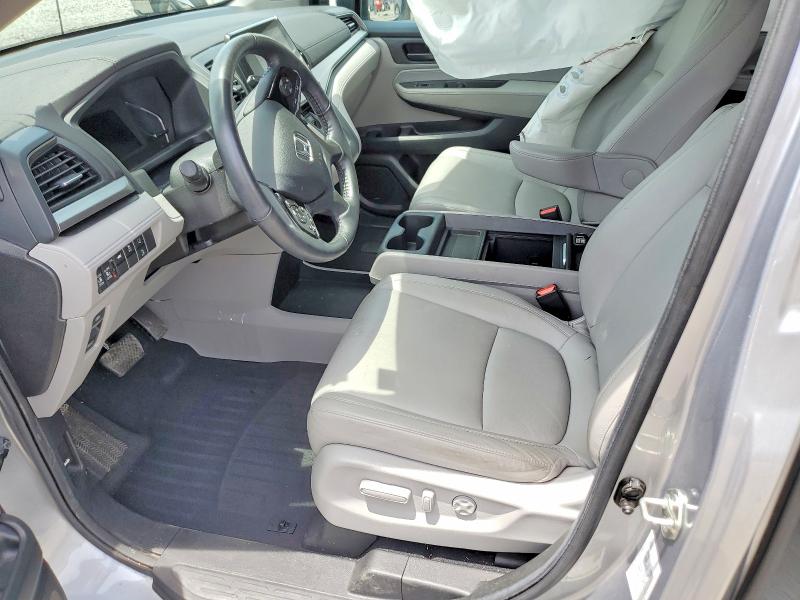 55825856 :رقم المزاد ، 5FNRL6H73KB120091 vin ، 2019 Honda Odyssey مزاد بيع
