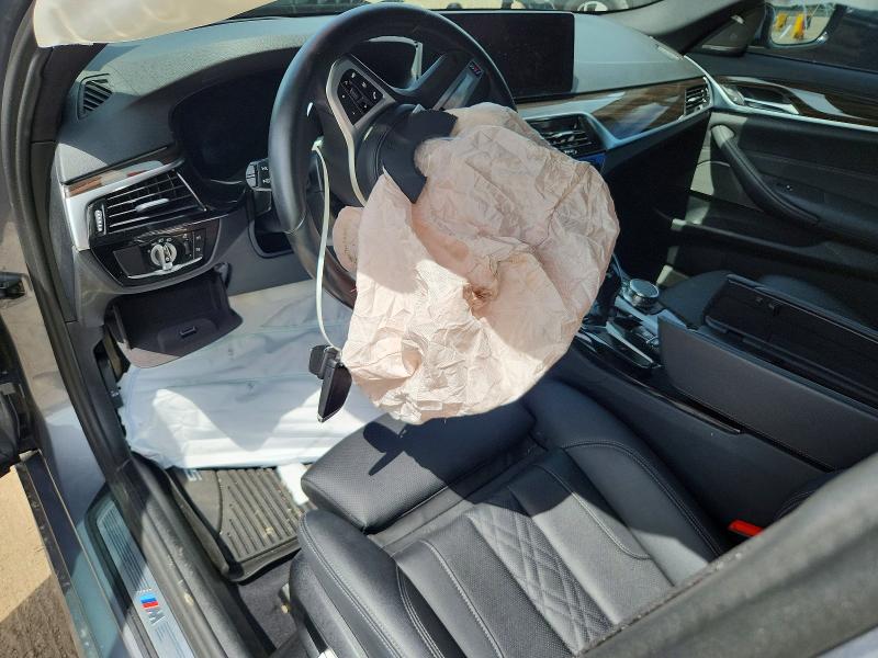 58214726 :رقم المزاد ، WBA53BH04PWY01659 vin ، 2023 Bmw 530 مزاد بيع