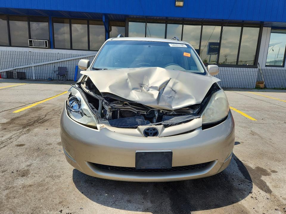 2008 Toyota Sienna მანქანა იყიდება აუქციონზე, vin: 5TDZK22C68S111875, აუქციონის ნომერი: 56655106