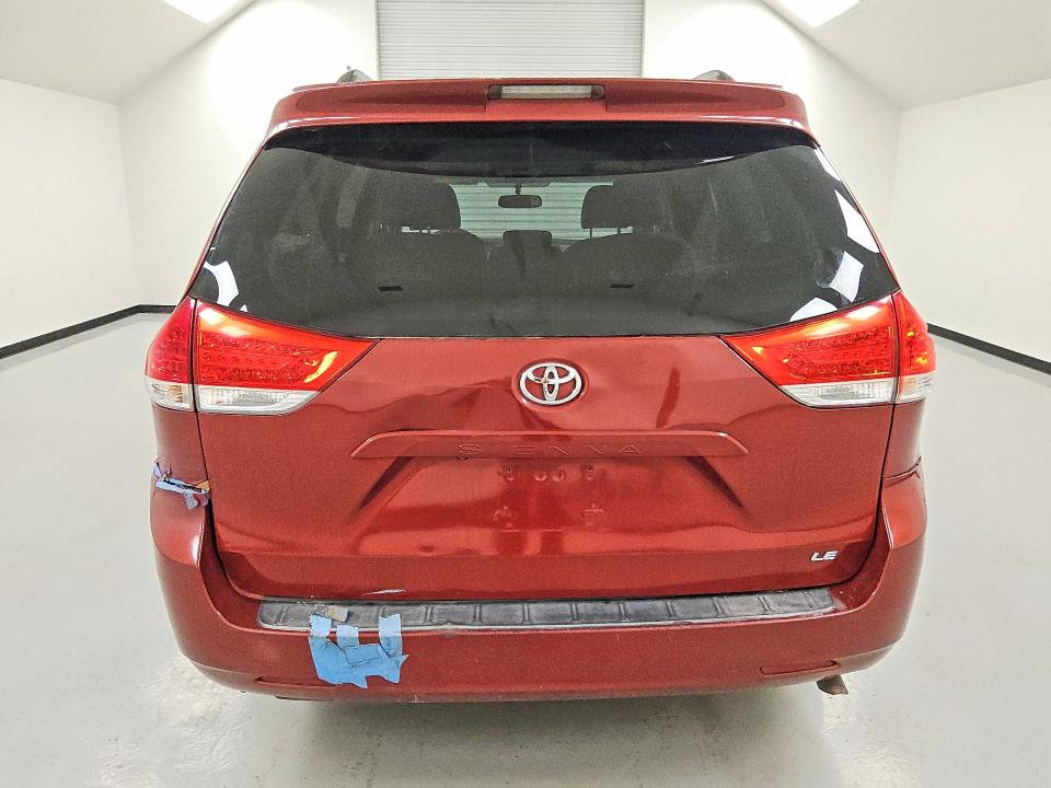 2014 Toyota Sienna მანქანა იყიდება აუქციონზე, vin: 5TDKK3DC5ES456430, აუქციონის ნომერი: 54731296