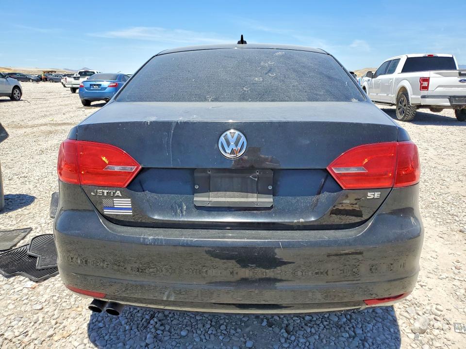 57512936 :رقم المزاد ، 3VWB07AJ3EM226155 vin ، 2014 Volkswagen Jetta مزاد بيع
