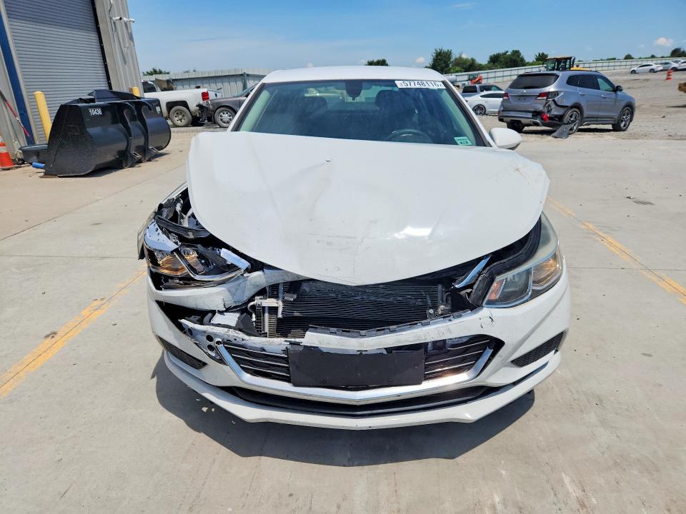 Продажа на аукционе авто 2018 Chevrolet Cruz, vin: 1G1BC5SMXJ7234760, номер лота: 57748116