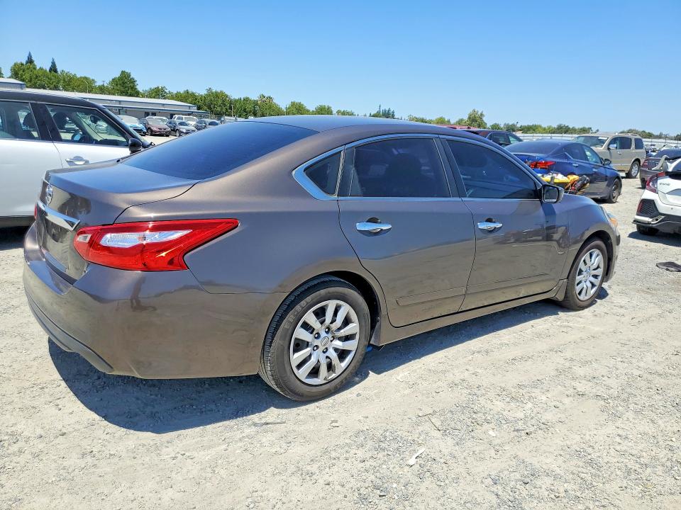 Продажа на аукционе авто 2016 Nissan Altima, vin: 1N4AL3AP9GN389166, номер лота: 59131796