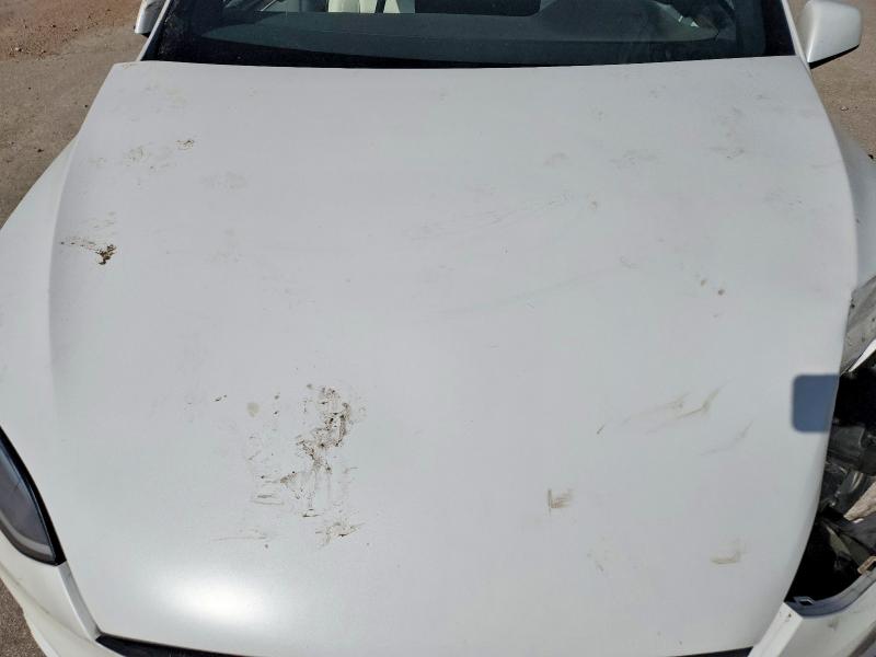 56656096 :رقم المزاد ، 7SAXCBE59NF356223 vin ، 2022 Tesla Model X مزاد بيع