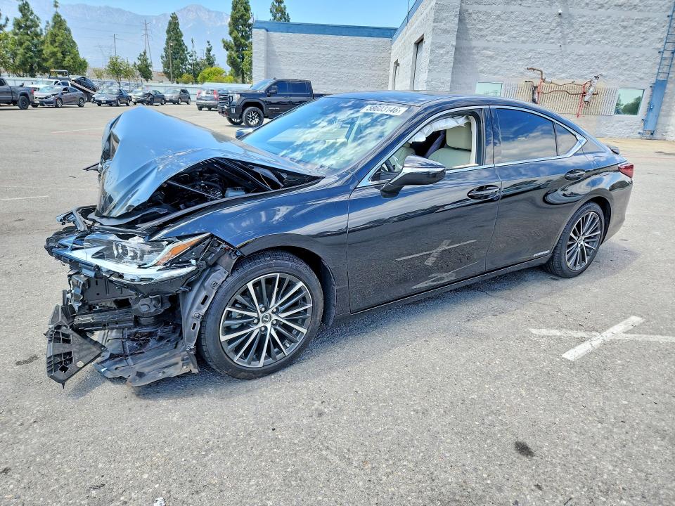 2022 Lexus Es 300h მანქანა იყიდება აუქციონზე, vin: 58ADA1C12NU026032, აუქციონის ნომერი: 58603146