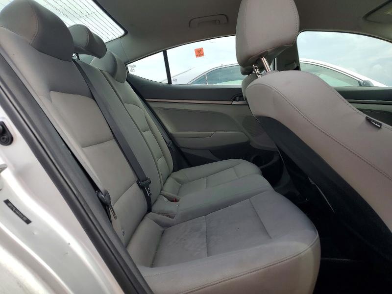 57315166 :رقم المزاد ، 5NPD74LF0HH151388 vin ، 2017 Hyundai Elantra مزاد بيع