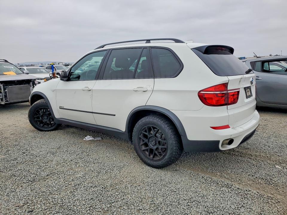 58491416 :رقم المزاد ، 5UXZV4C5XD0E03465 vin ، 2013 Bmw X5 مزاد بيع