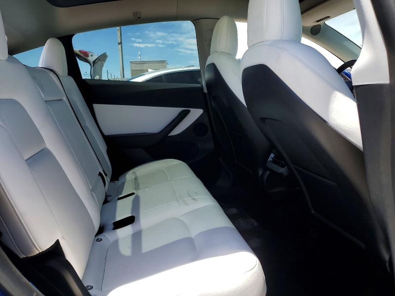 56671236 :رقم المزاد ، 7SAYGDEE0NF312440 vin ، 2022 Tesla Model Y مزاد بيع